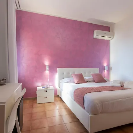 Il Torrazzo Da Francesca Oda ve Kahvaltı 4*